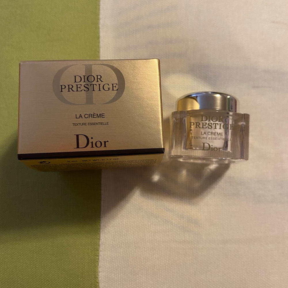 Dior Prestige LA CREME Texture Essentill